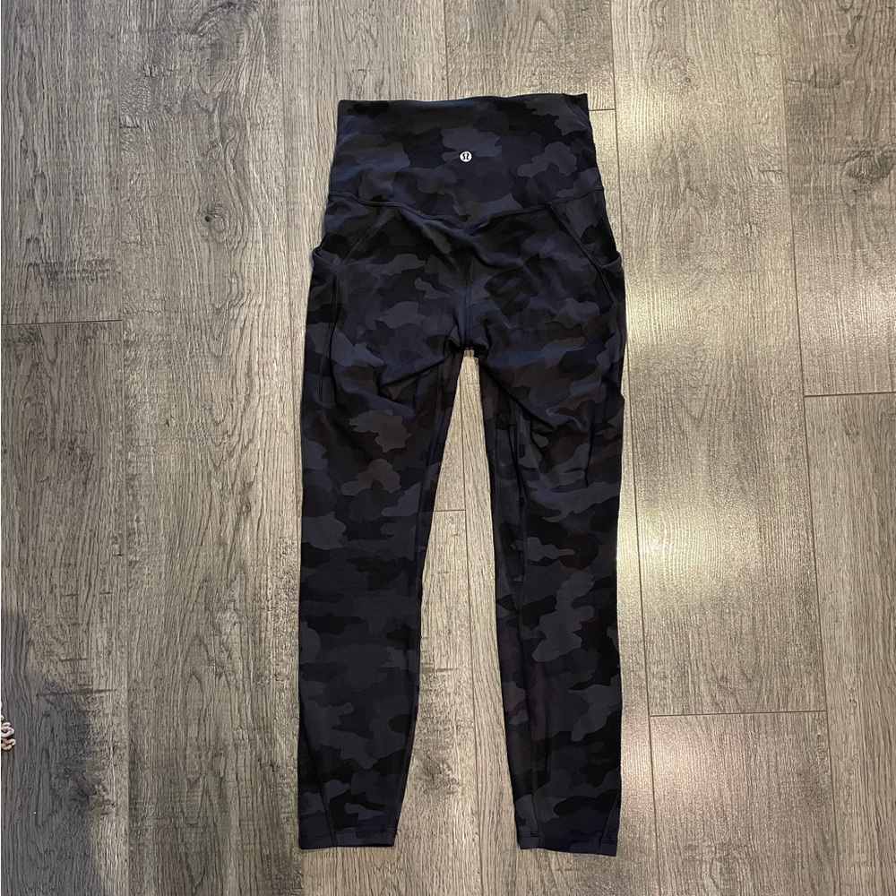 Lululemon Align w/ Pockets 25 inch